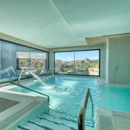 Апартаменты 3020 Luxury Duplex Gym Jacuzzi Seaview *