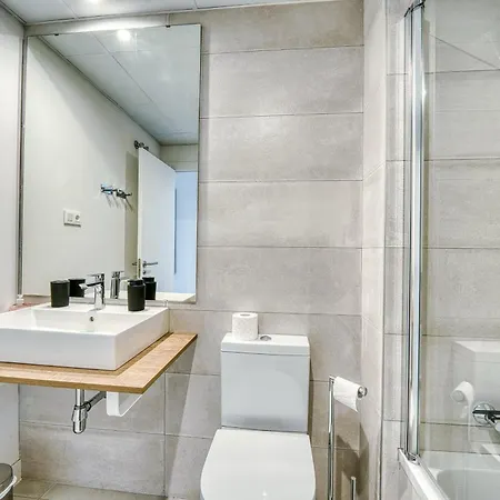 3020 Luxury Duplex Gym Jacuzzi Seaview Estepona